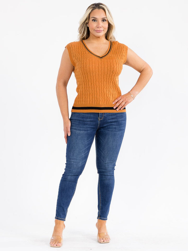 PLUS SIZE SLEEVELESS V-NECK CABLE KNIT SWEATER VEST