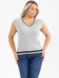 PLUS SIZE SLEEVELESS V-NECK CABLE KNIT SWEATER VEST