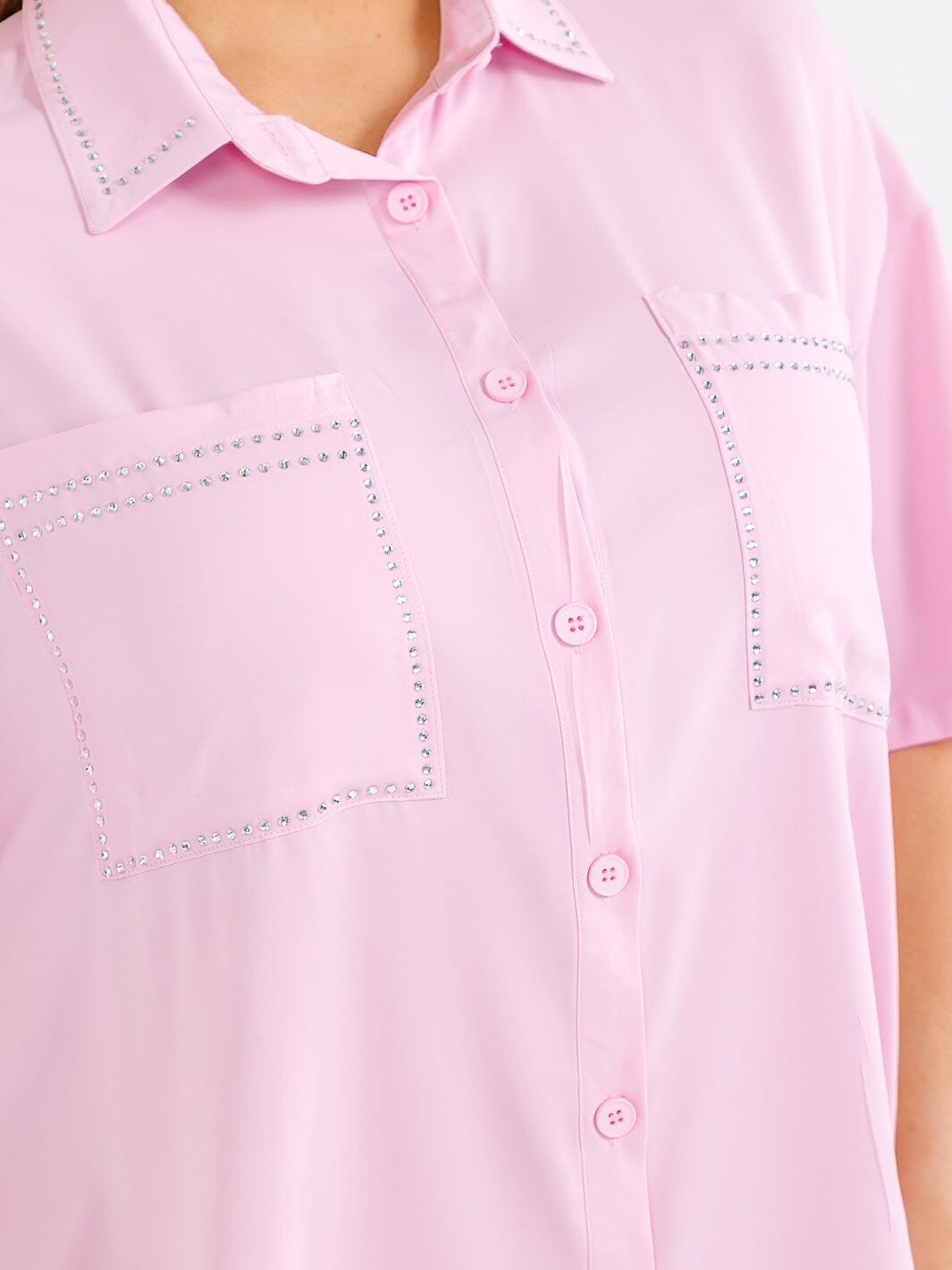 PLUS SIZE SHORT SLEEVE BUTTON UP FRONT POCKETS STUDS DETAILED LOOSE FIT MINI DRESS