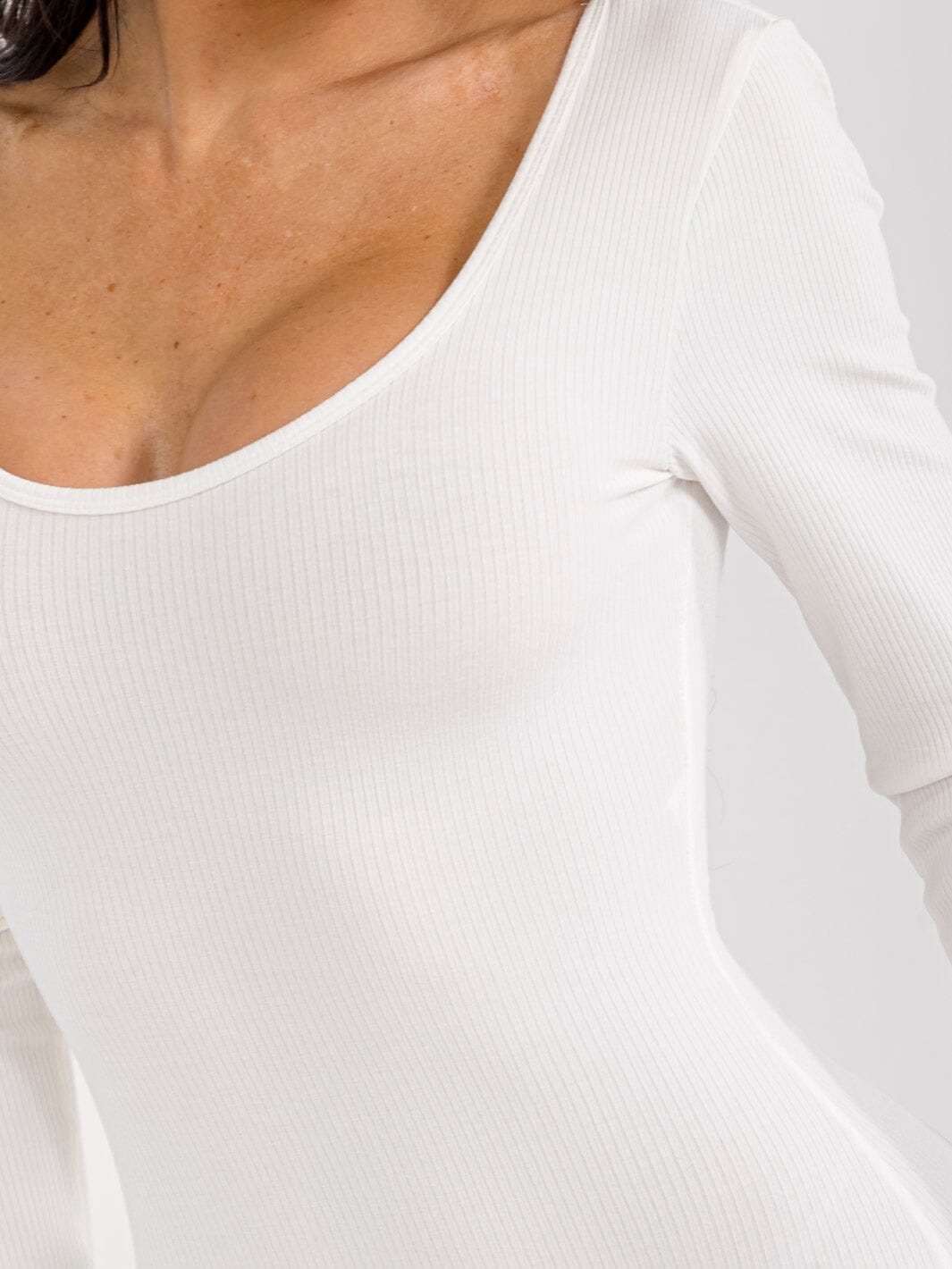 WOMEN'S LONG SLEEVE OPEN BACK SKINNY LEG RIBBED JUMPSUIT