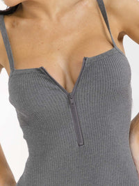 WOMEN'S SLEEVELESS SQUARE NECK ZIP UP RIBBED ROMPER