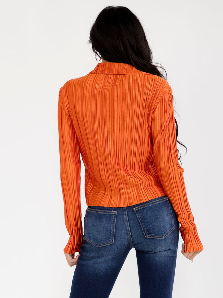 WOMEN'S BRALETTE & LONG SLEEVE BUTTON UP PLEATED 2PC TOP