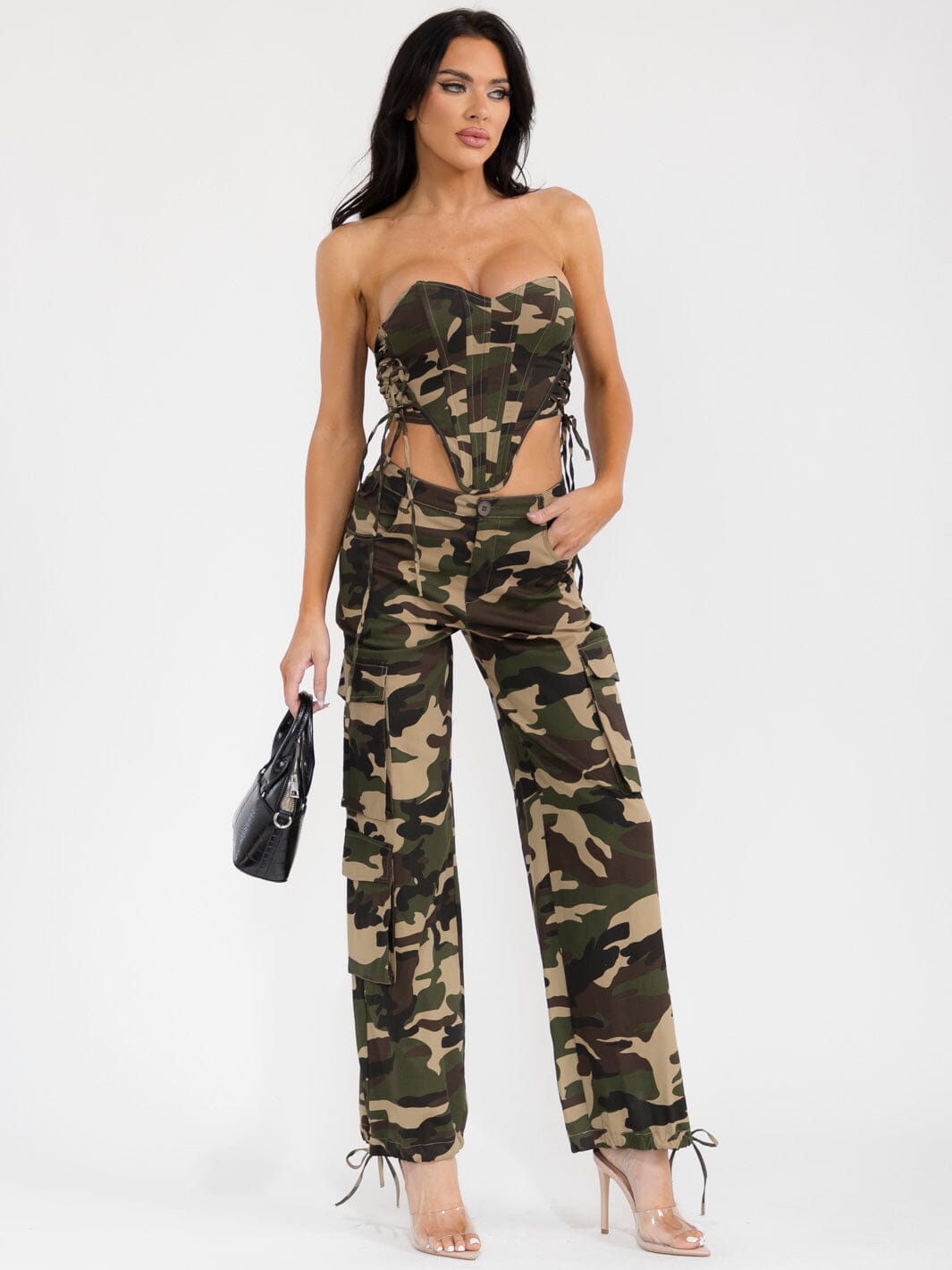 WOMEN'S SLEEVELESS CROP TOP & BUTTON CLOSURE PANTS CAMO PRINT 2PC. SET