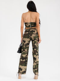 WOMEN'S SLEEVELESS CROP TOP & BUTTON CLOSURE PANTS CAMO PRINT 2PC. SET