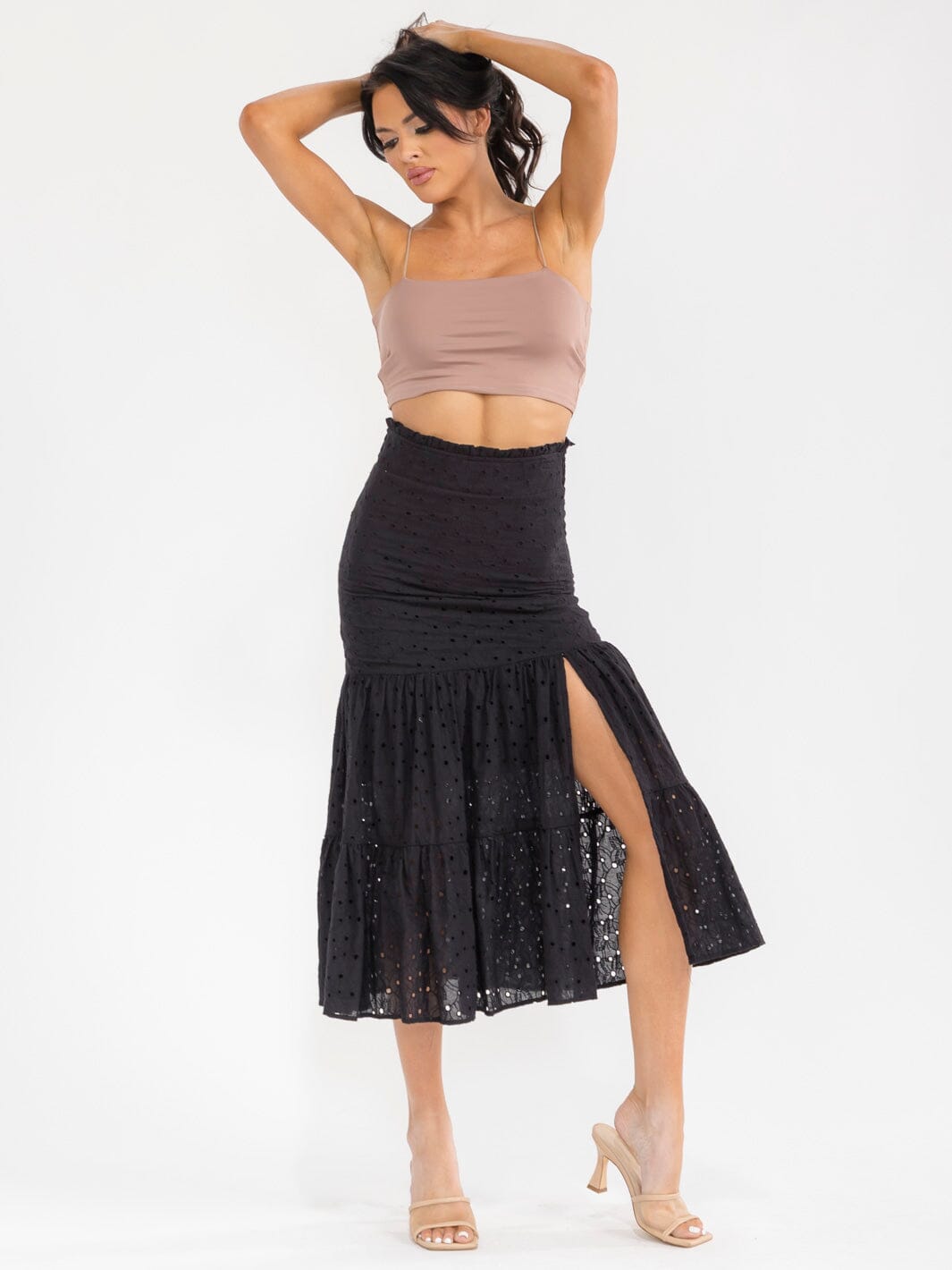 WOMEN'S ELASTIC WAIST FRONT SLIT EYELET MIDI SKIRT