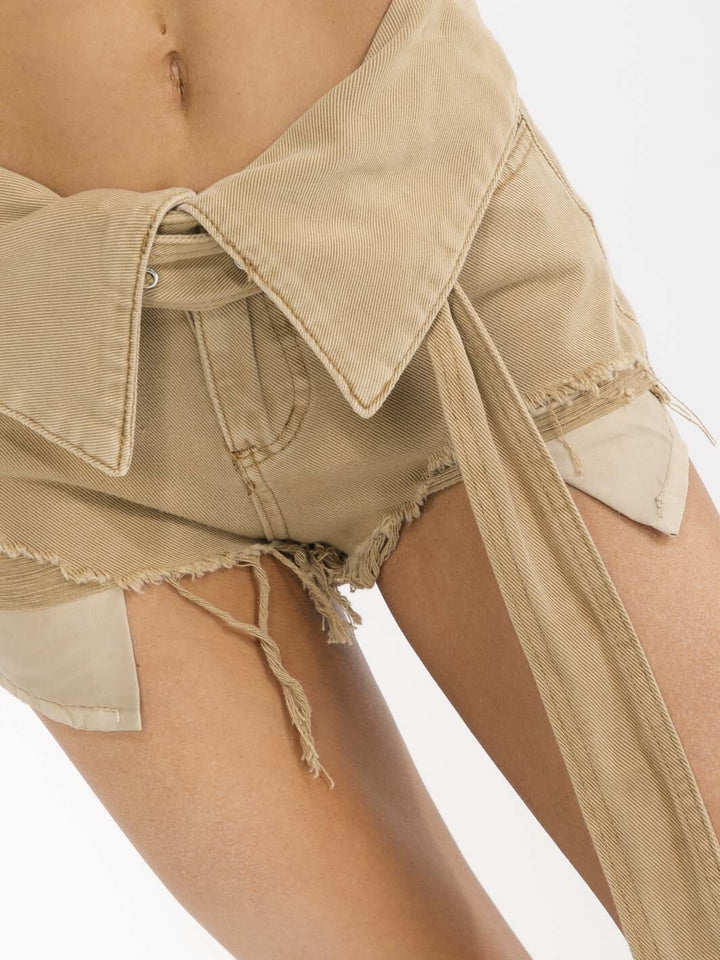 WOMEN'S ZIP UP BELTED POCKETS DISTRESS DENIM MINI SHORTS