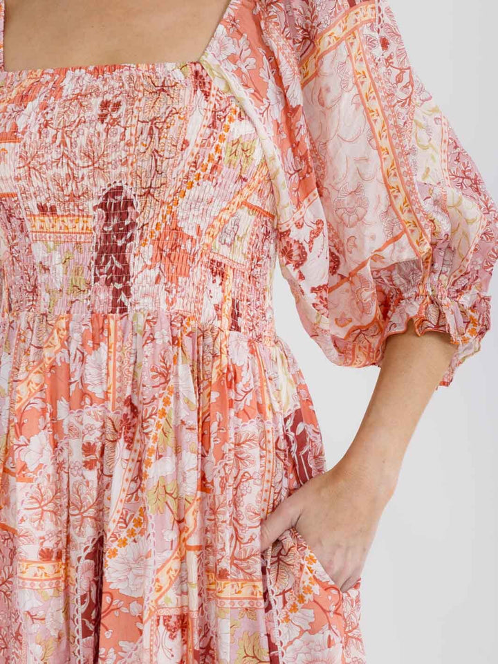 WOMEN'S SHORT PUFF SLEEVE SQUARE NECK FRONT POCKETS SMOCK MULTI PRINT MAXI DRESS