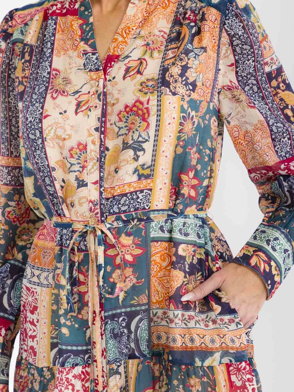 WOMEN'S LONG SLEEVE V-NECK BUTTON UP FRONT POCKETS MULTI PRINT MAXI DRESS