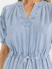 WOMEN'S SHORT SLEEVE V-NECK ELASTIC WAIST TIERED DENIM MINI DRESS