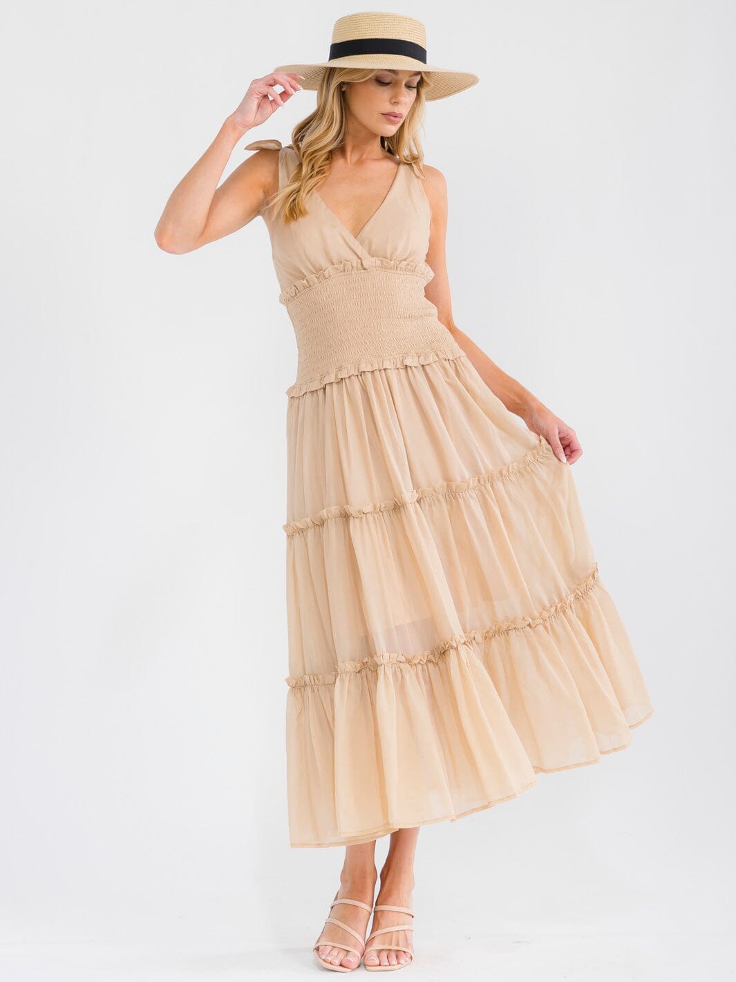 WOMEN'S SLEEVELESS SURPLICE NECK SMOCK TIERED MAXI DRESS