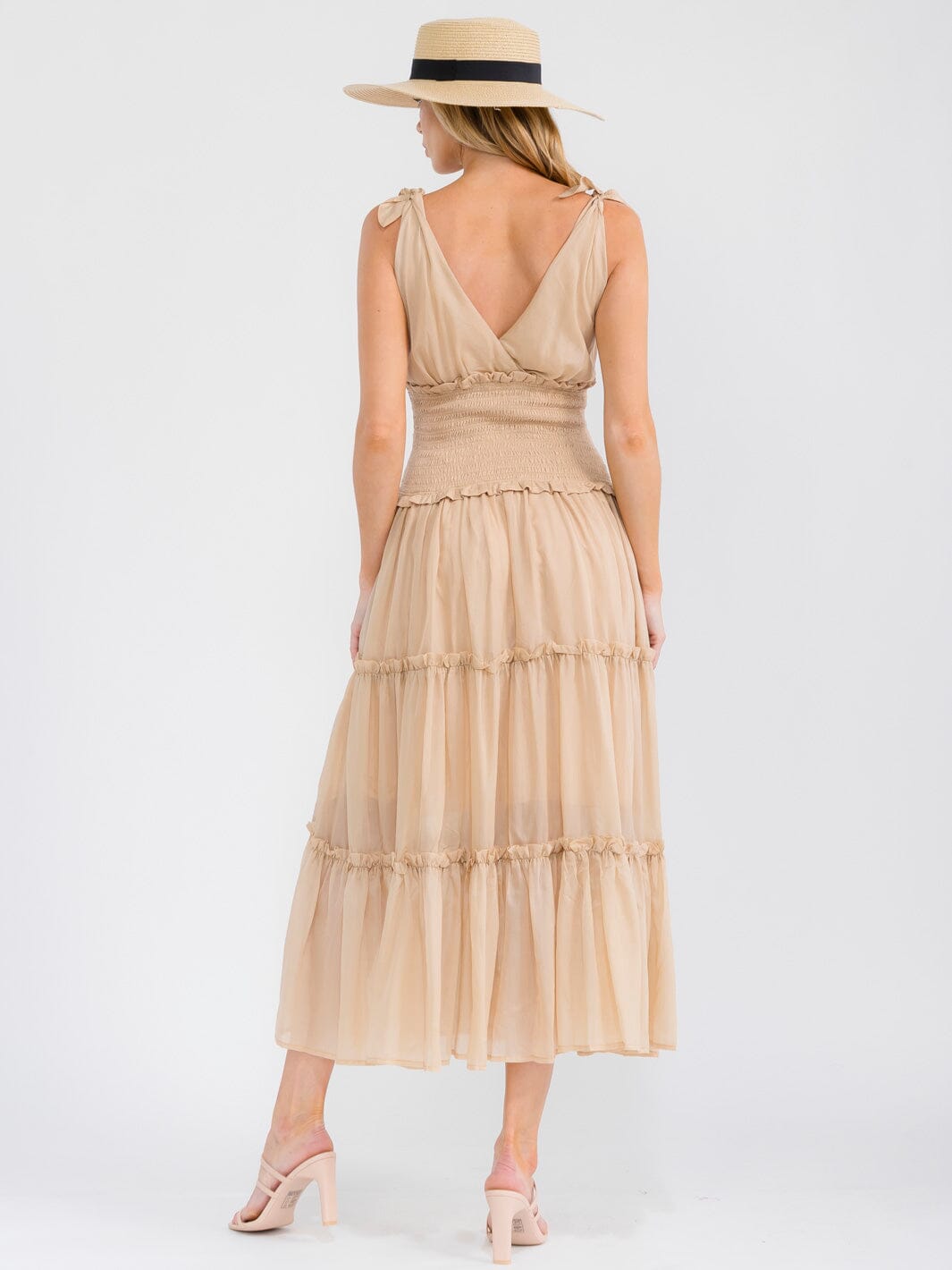 WOMEN'S SLEEVELESS SURPLICE NECK SMOCK TIERED MAXI DRESS