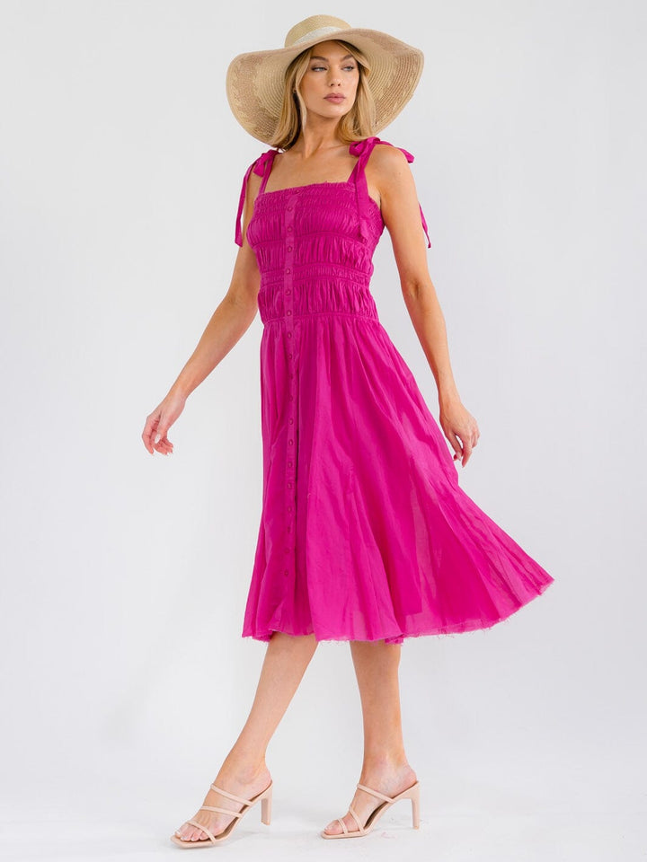 WOMEN'S SLEEVELESS ADJUSTABLE STRAPS SMOCK TIERED MIDI DRESS