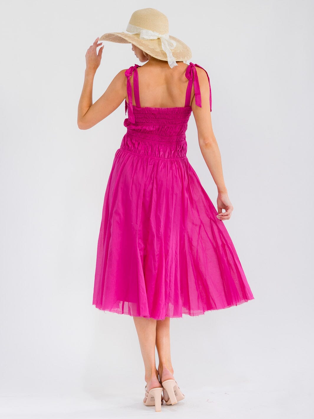 WOMEN'S SLEEVELESS ADJUSTABLE STRAPS SMOCK TIERED MIDI DRESS