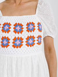 WOMEN'S SHORT PUFF SLEEVE SQUARE NECK CROCHET EYELET DETAILED MINI DRESS