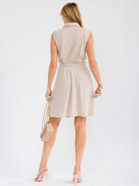 WOMEN'S SLEEVELESS BUTTON UP SELF TIE MINI DRESS