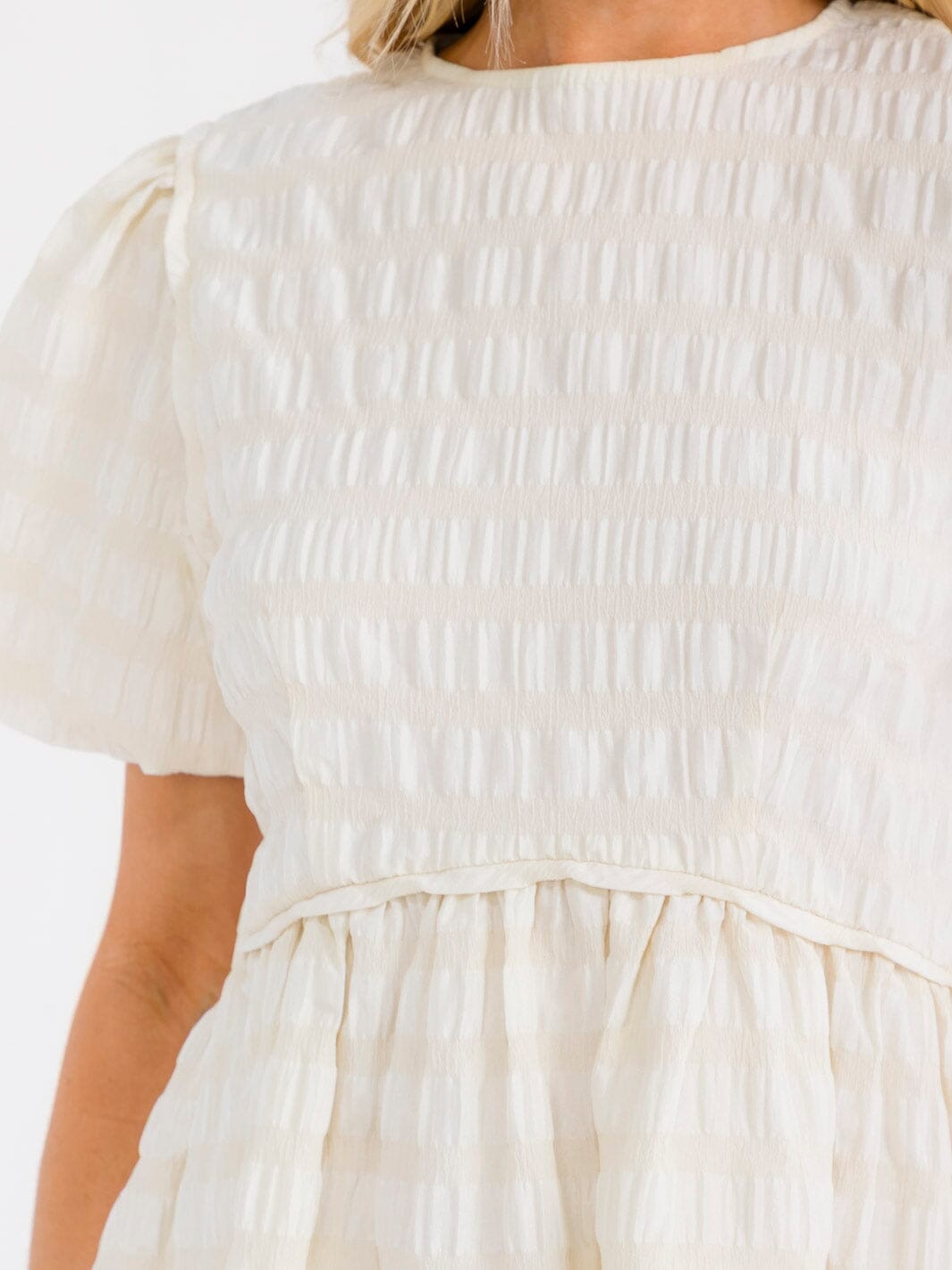 WOMEN'S SHORT PUFF SLEEVE TIERED LOOSE FIT MINI DRESS