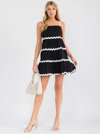 WOMEN'S SLEEVELESS SMOCK COLORBLOCK TIERED MINI DRESS