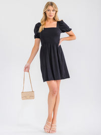 WOMEN'S SHORT PUFF SLEEVE SQUARE NECK SMOCK MINI DRESS