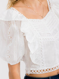 WOMEN'S SHORT SLEEVE RUFFLE TIERED EYELET TOP
