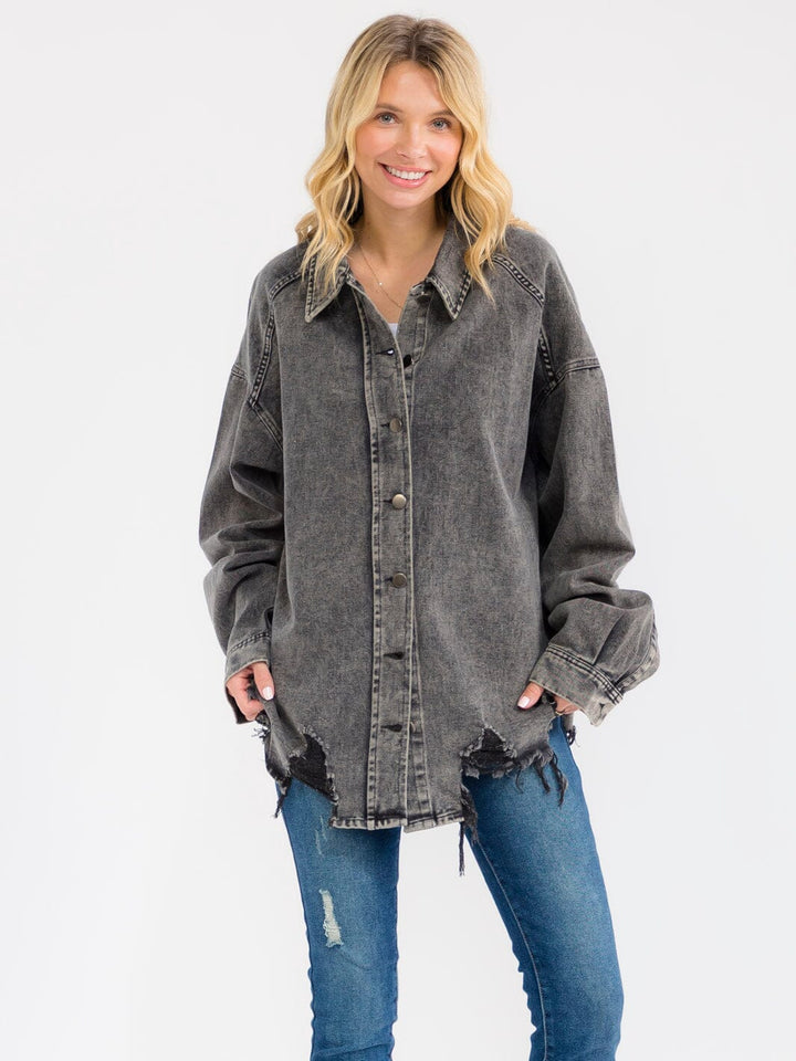 WOMEN'S LONG SLEEVE BUTTON UP DISTRESS TRIM OVERSIZED DENIM WASHED JACKET