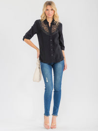 WOMEN'S 3/4 SLEEVE BUTTON UP LACE EMBROIDERY LINEN BLOUSE