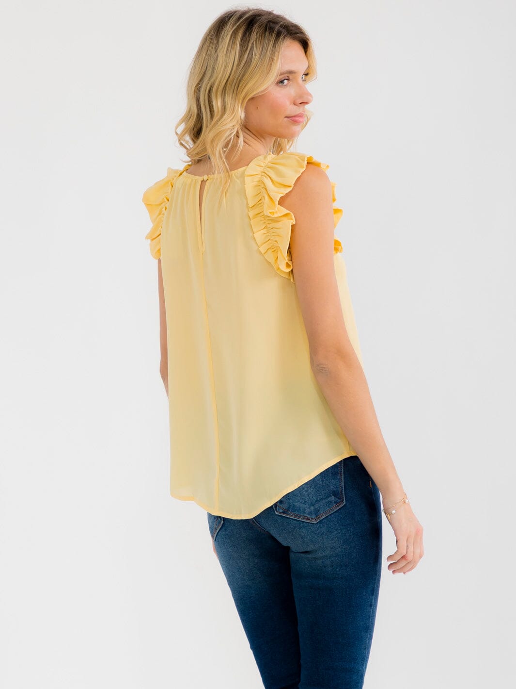 WOMEN'S RUFFLE SLEEVE NECK TRIM DETAILED BLOUSE