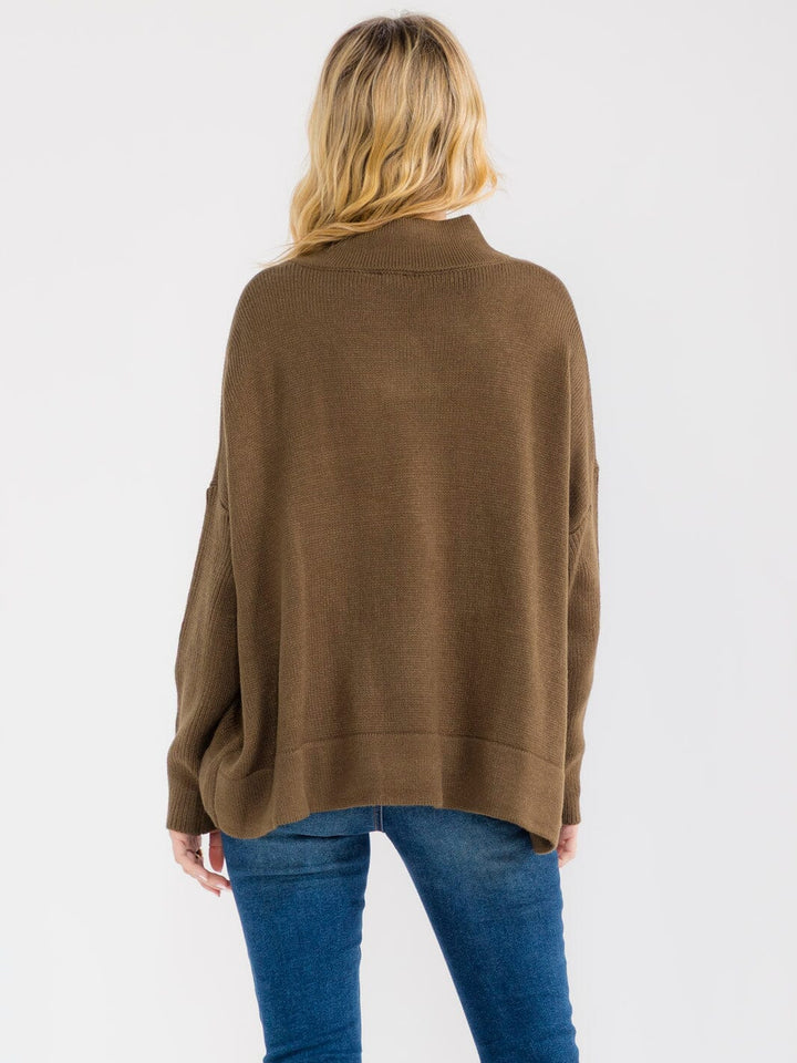 WOMEN'S LONG SLEEVE V-NECK PULLOVER KNIT SWEATER