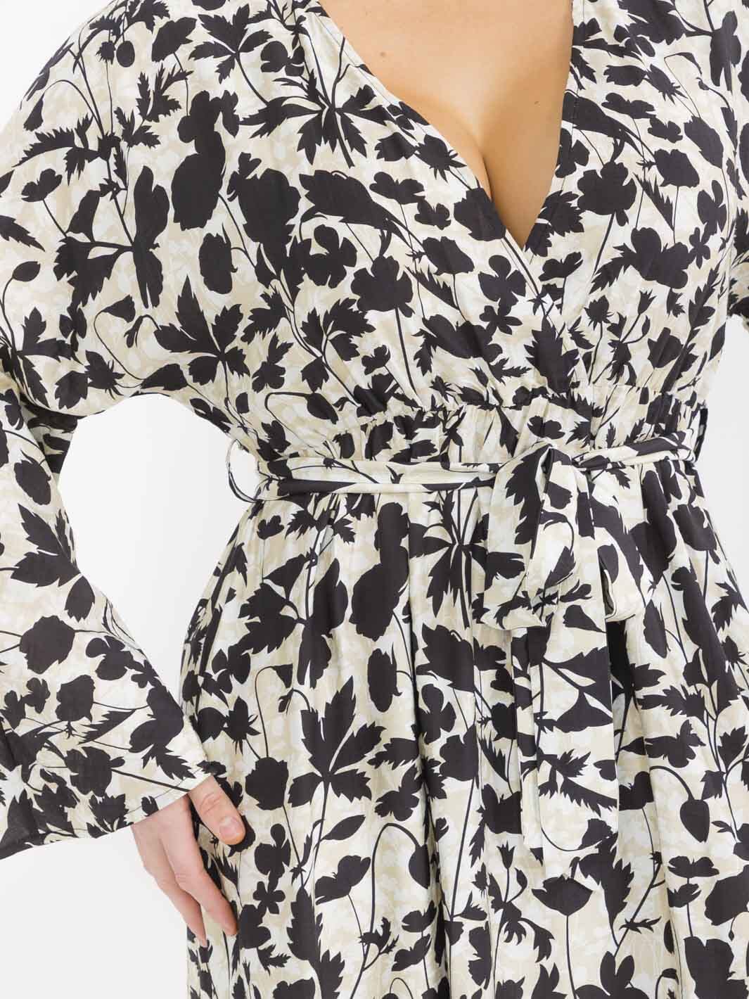 PLUS SIZE LONG SLEEVE SURPLICE SELF TIE SIDE SLIT LEAF PRINT MAXI DRESS