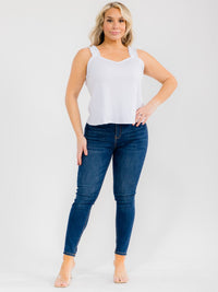 PLUS SIZE SLEEVELESS V-NECK RUFFLE RIBBED TANK TOP