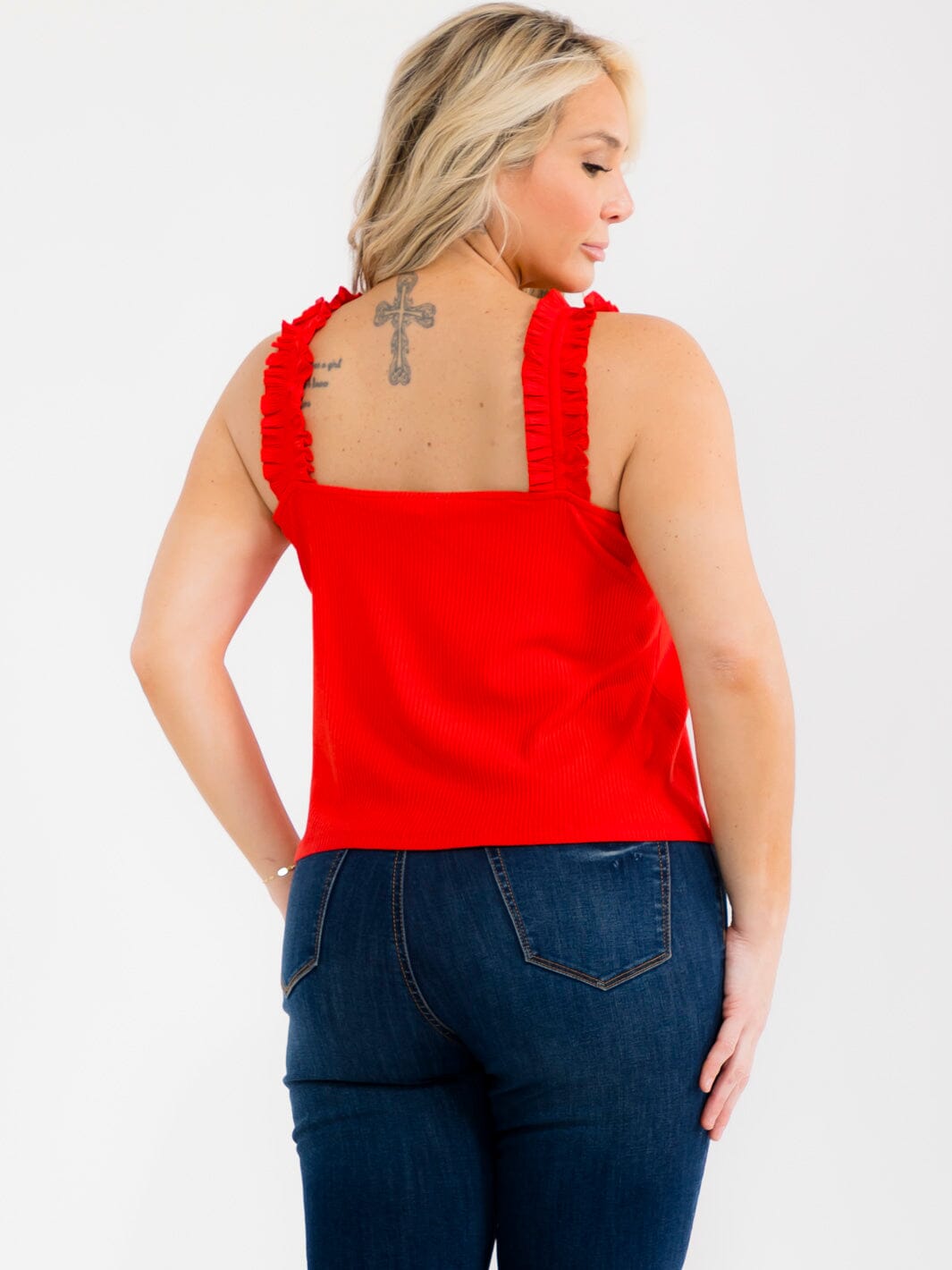 PLUS SIZE SLEEVELESS V-NECK RUFFLE RIBBED TANK TOP