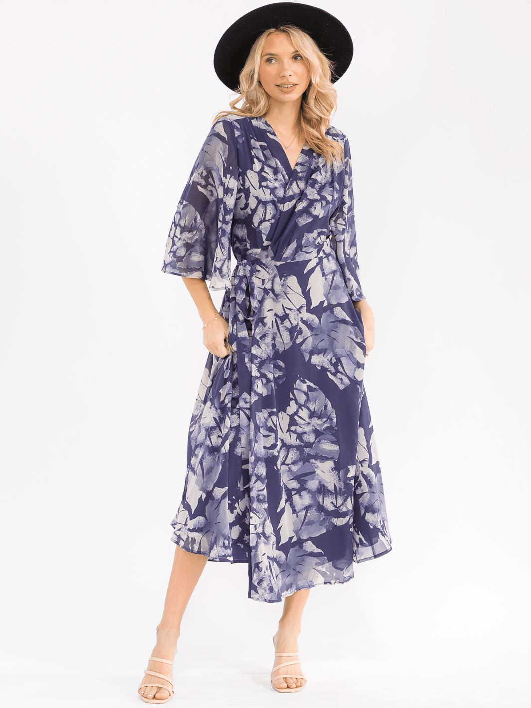 WOMEN'S 3/4 SLEEVE V-NECK FLORAL WRAP MAXI DRESS