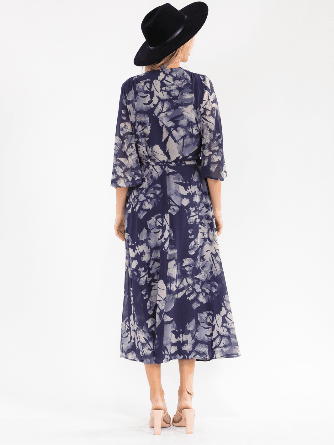 WOMEN'S 3/4 SLEEVE V-NECK FLORAL WRAP MAXI DRESS