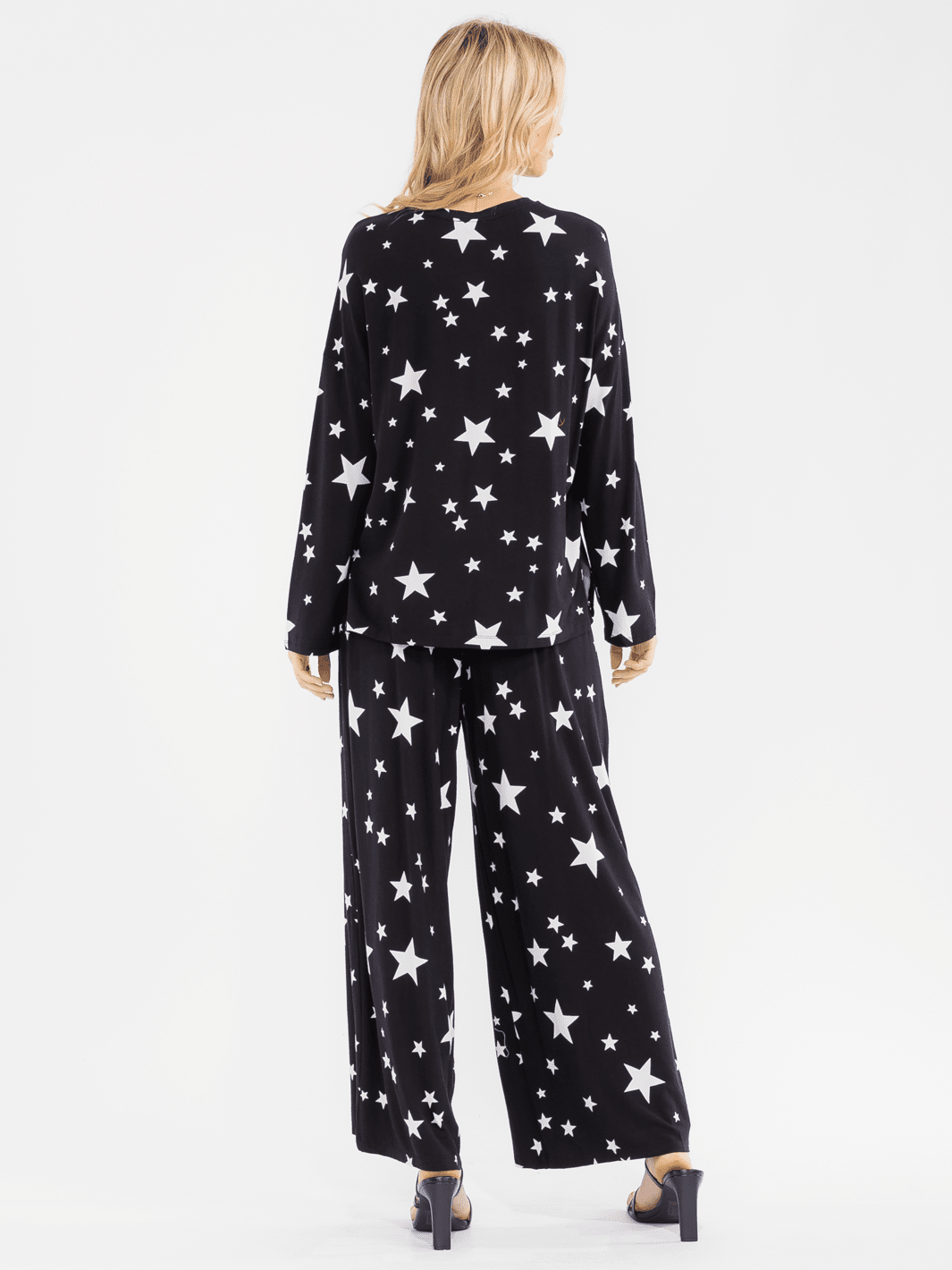 WOMEN'S LONG SLEEVE TOP & ELASTIC WAIST PANTS STARTS PRINT 2 PC. SET