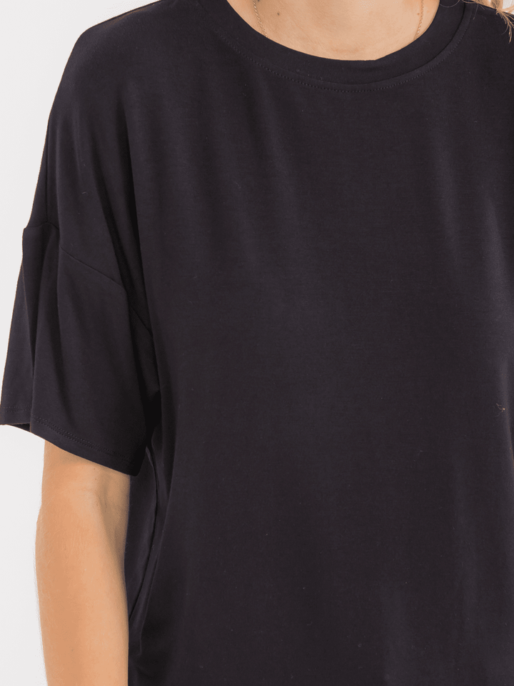 WOMEN'S SHORT SLEEVE SOLID BASIC SHIRT