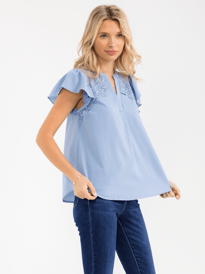 WOMEN'S SHORT RUFFLE SLEEVE V-NECK CROCHET DETAILED BLOUSE