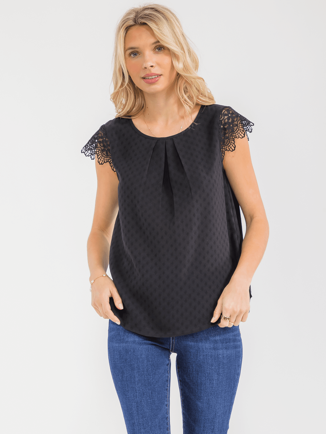 WOMEN'S SHORT CROCHET RUFFLE SLEEVE DETAILED BLOUSE