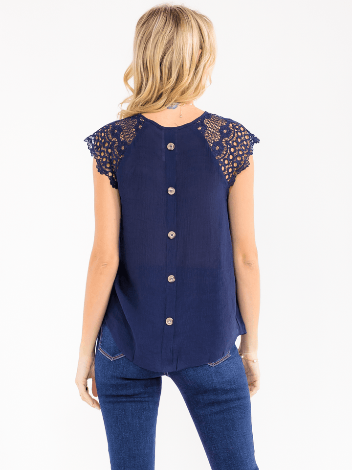 WOMEN'S SHORT CROCHET SLEEVE BACK BUTTONS DETAILED BLOUSE