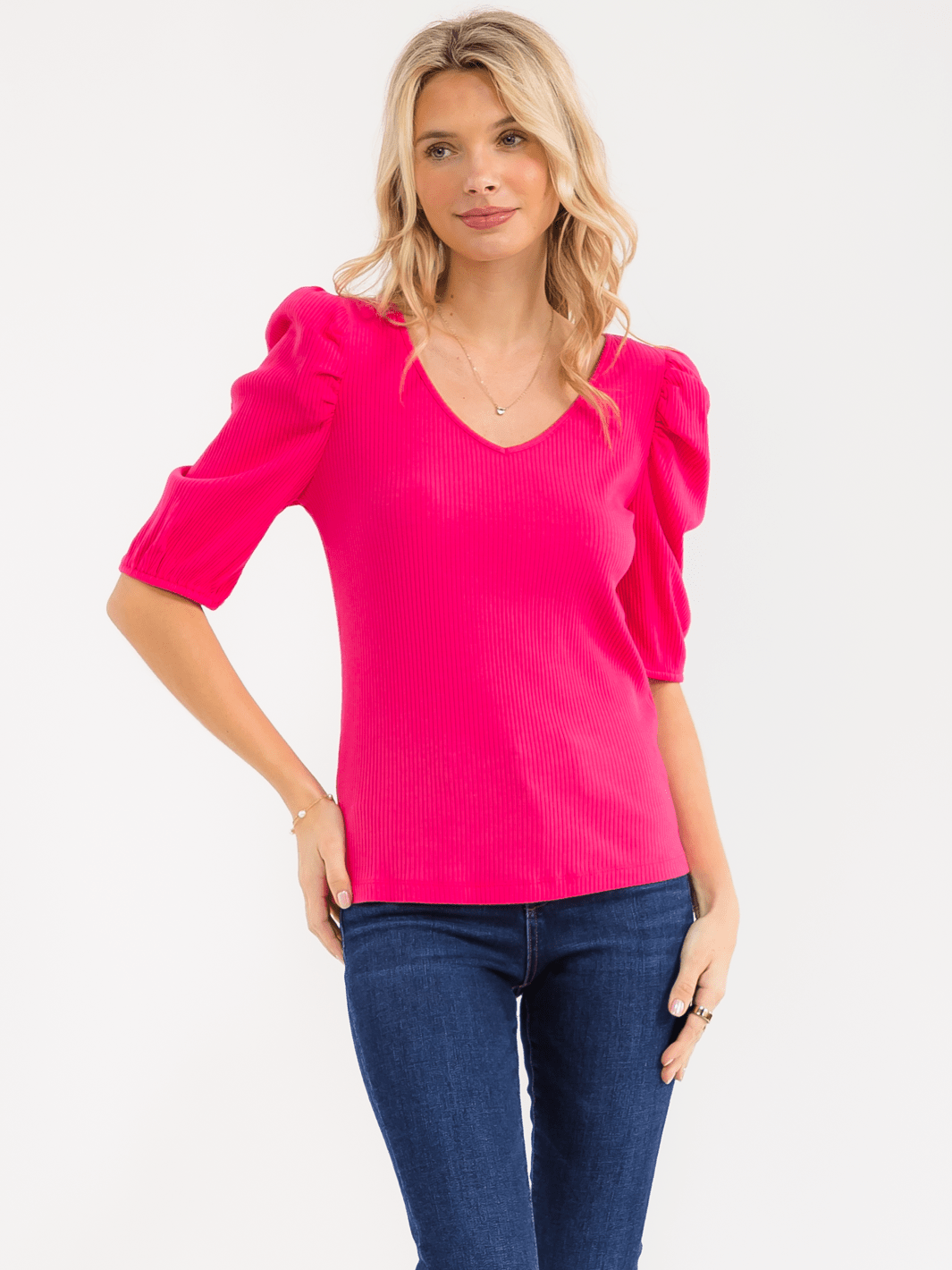 WOMEN'S SHORT PUFF SLEEVE V-NECK RIBBED BLOUSE