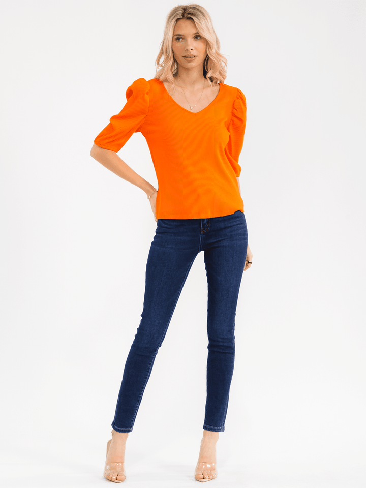WOMEN'S SHORT PUFF SLEEVE V-NECK RIBBED BLOUSE