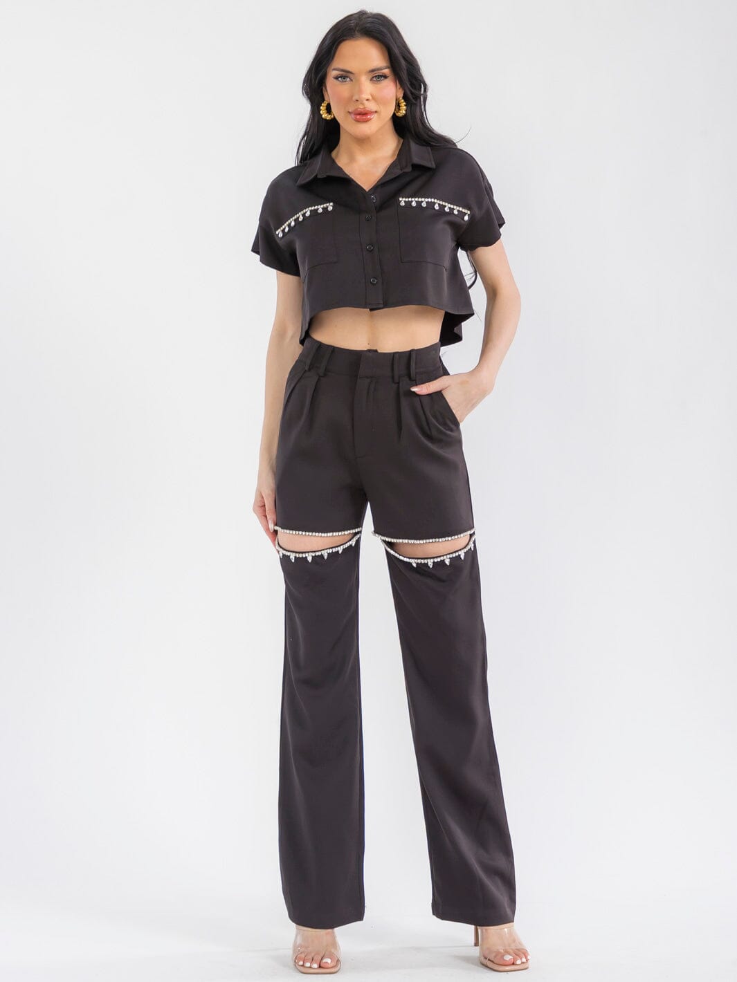 WOMEN'S SHORT SLEEVE TOP & BUTTON CLOSURE PANTS STUDS CUT OUT 2PC. SET