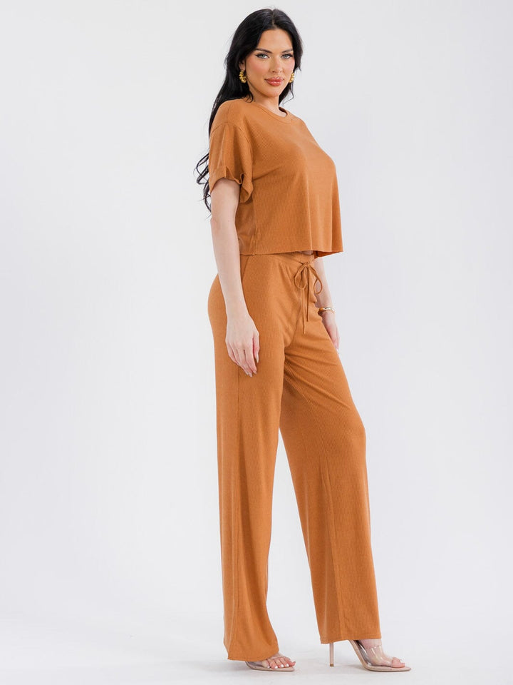 WOMEN'S SHORT SLEEVE RIBBED BASIC TOP