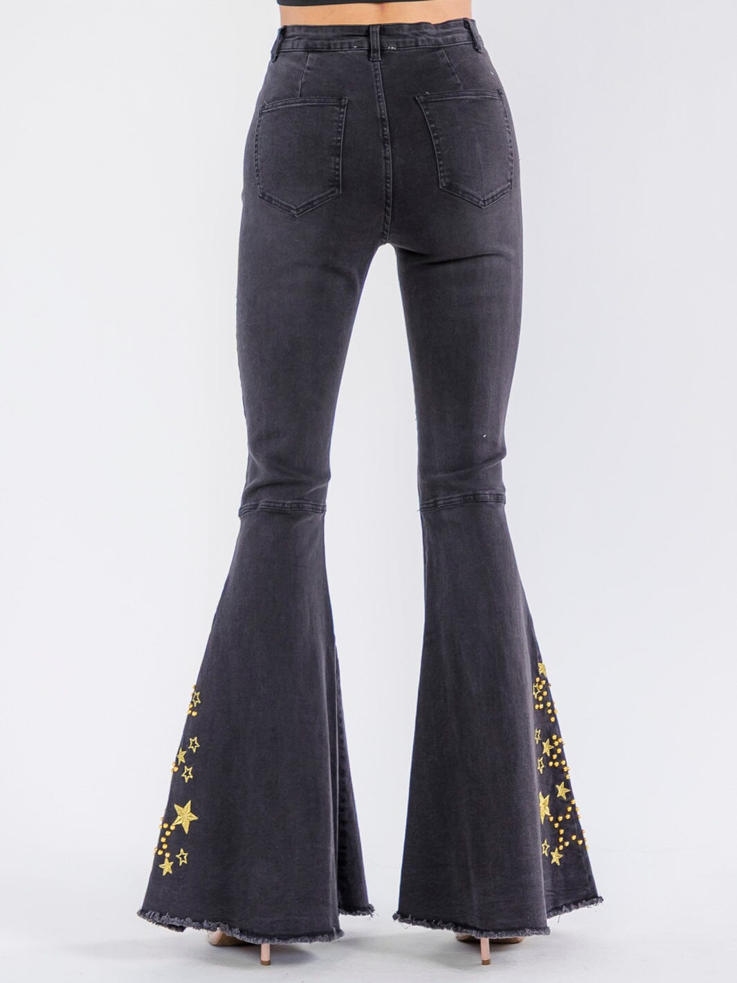 WOMEN'S BUTTON CLOSURE POCKETS STUDS EMBROIDERY BELL LEG DENIM PANTS