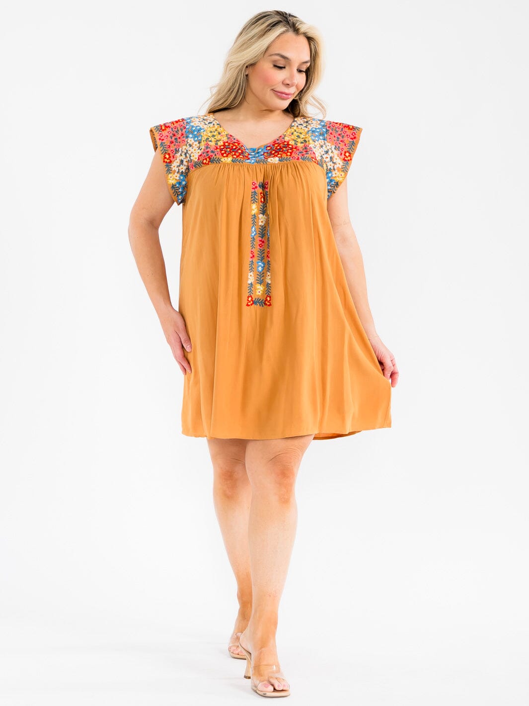 PLUS SIZE SHORT SLEEVE FLORAL EMBROIDERY MULTI PRINT TUNIC MINI DRESS