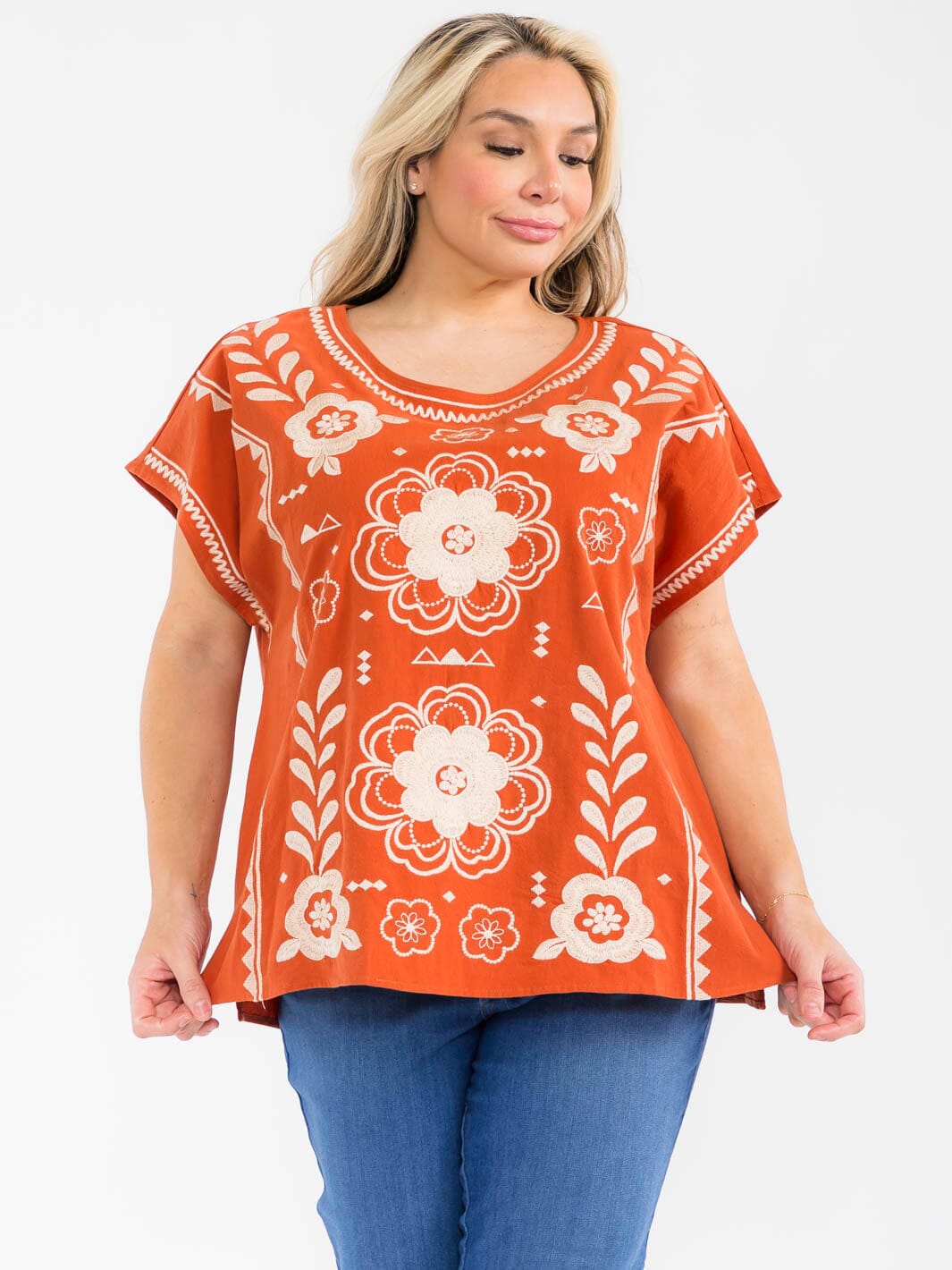 PLUS SIZE SHORT SLEEVE FLORAL EMBROIDERY BLOUSE