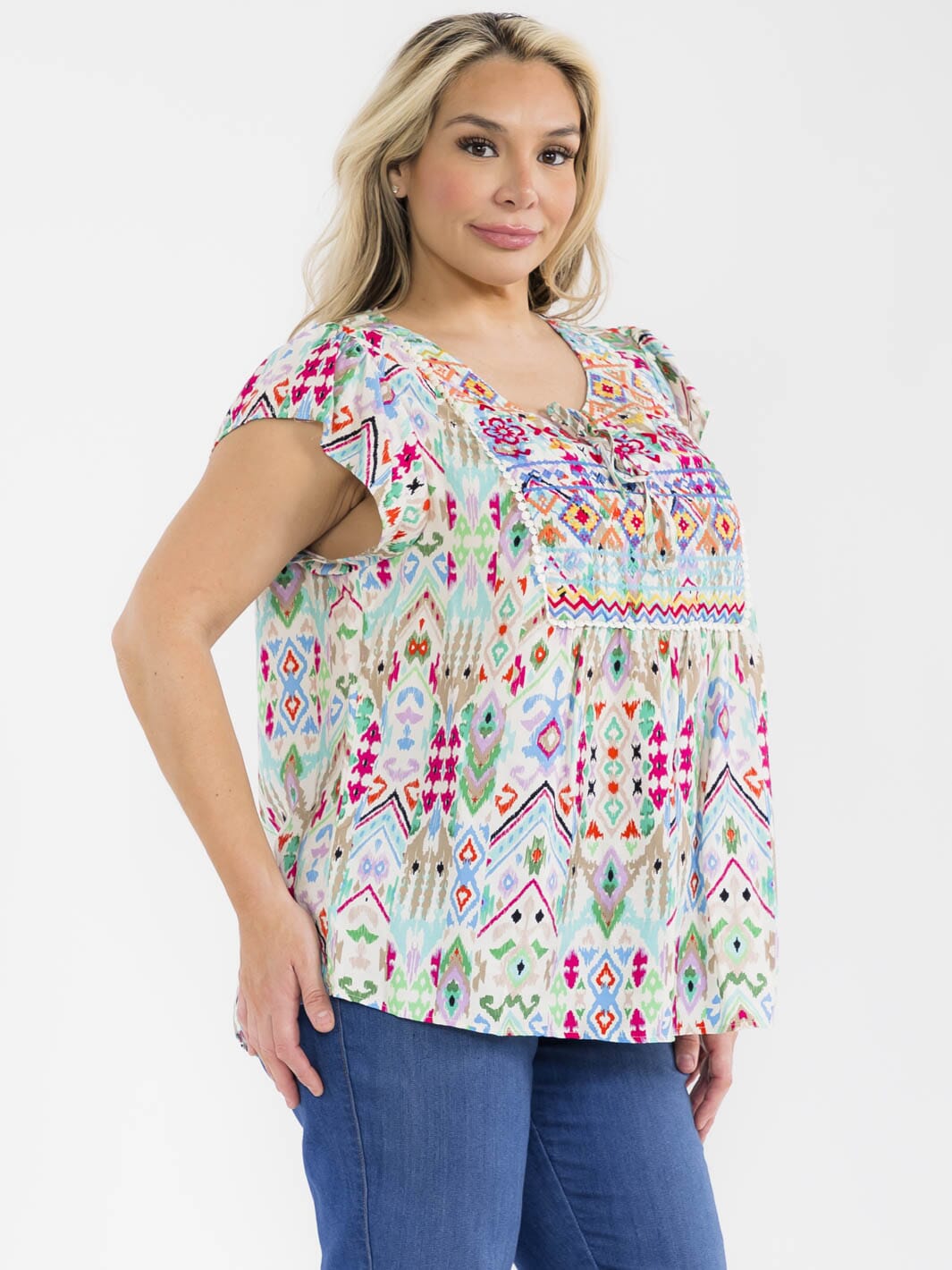 PLUS SIZE SHORT SLEEVE V-NECK EMBROIDERY MULTI PRINT BLOUSE