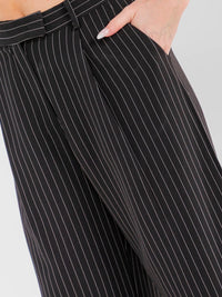 WOMEN'S BUTTON CLOSURE POCKETS STRIPES STRAIGHT LEG PANTS