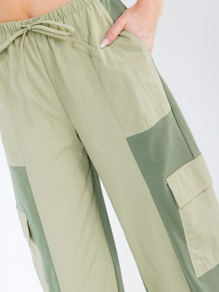 WOMEN'S ELASSTIC WAIST CARGO POCKETS COLORBLOCK JOGGER PANTS
