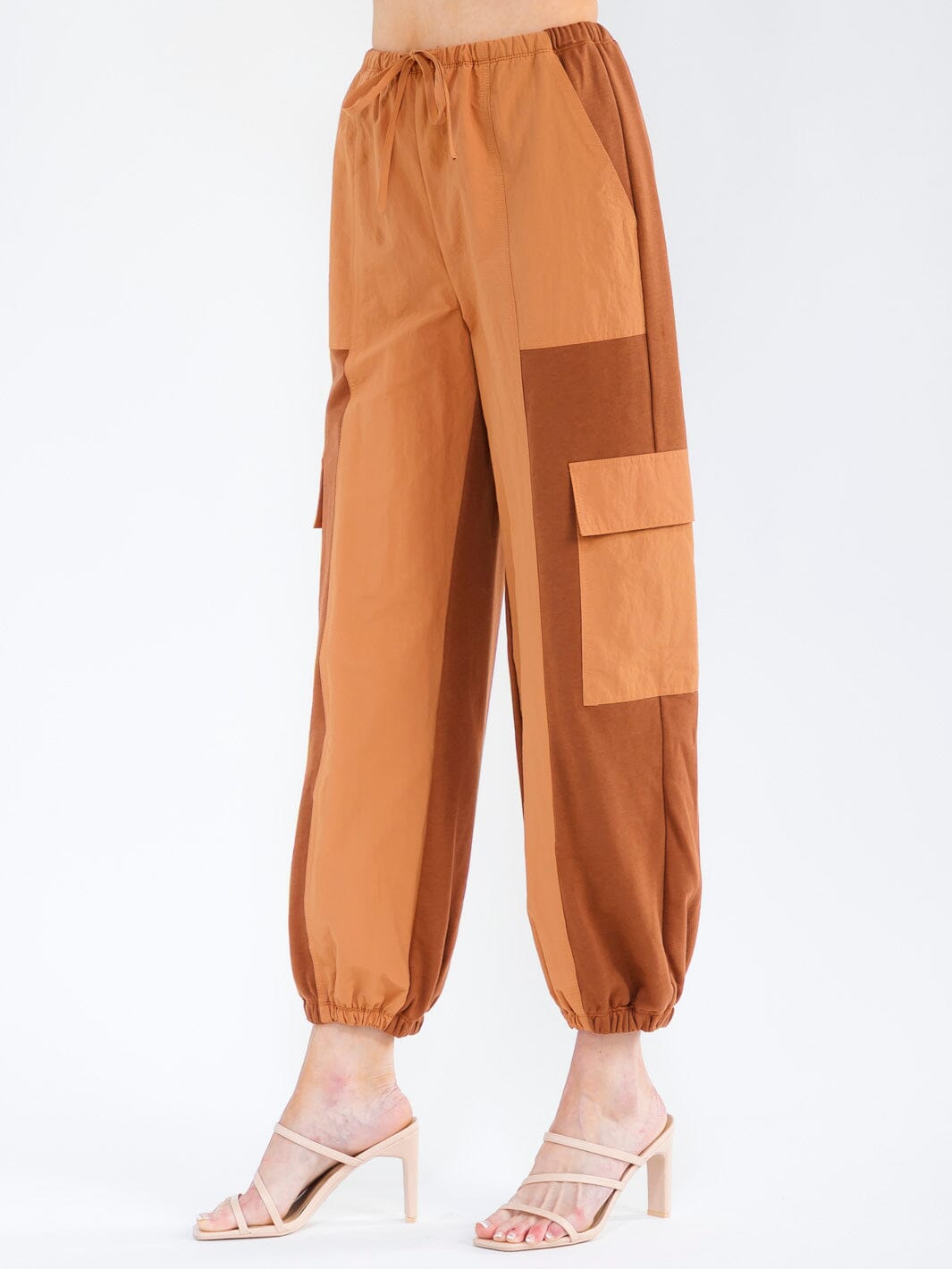 WOMEN'S ELASSTIC WAIST CARGO POCKETS COLORBLOCK JOGGER PANTS