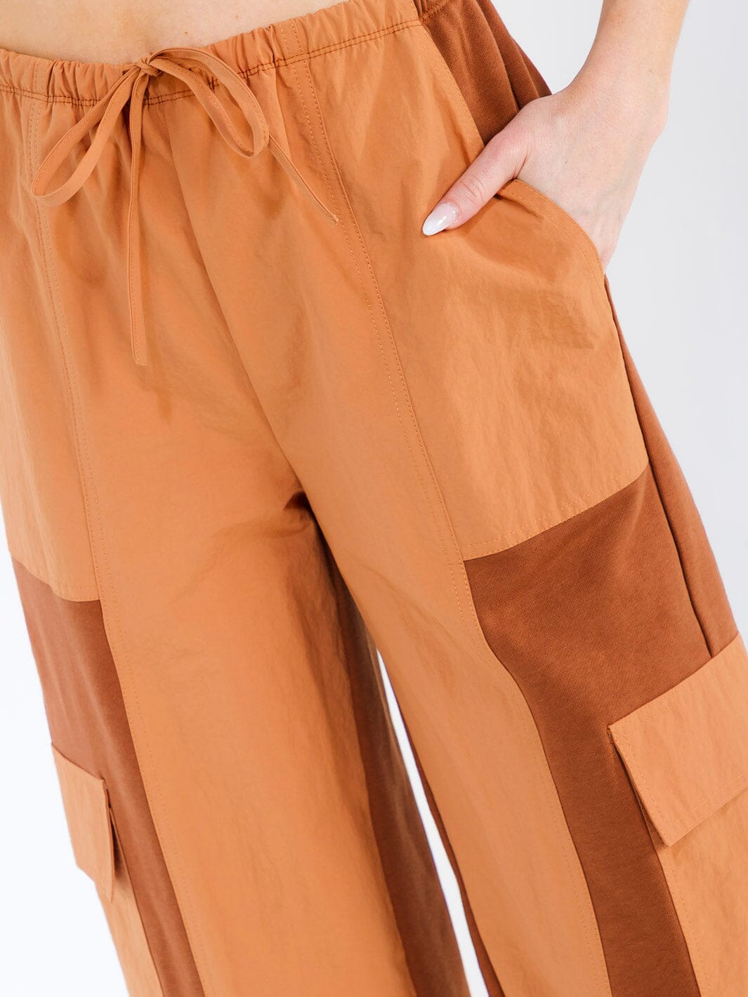 WOMEN'S ELASSTIC WAIST CARGO POCKETS COLORBLOCK JOGGER PANTS