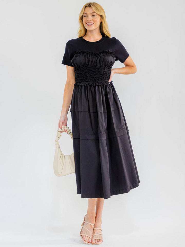 WOMEN'S SHORT SLEEVE FRONT POCKETS SMOCK WAIST MAXI DRESS